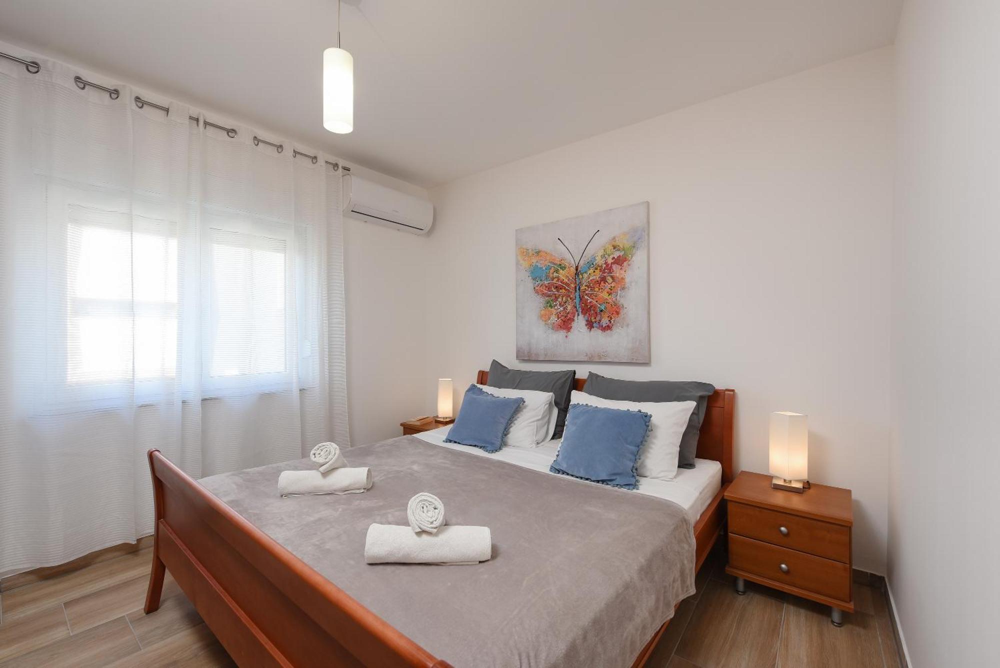 Sunset Apartment